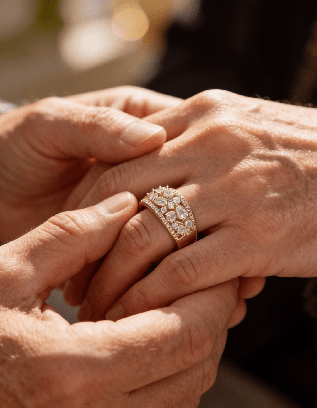 Hollow Gold White Crystal Ring