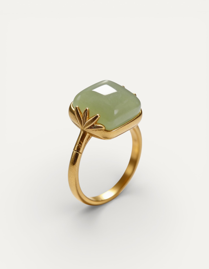 Adjustable Vintage Gold Green Jade Ring