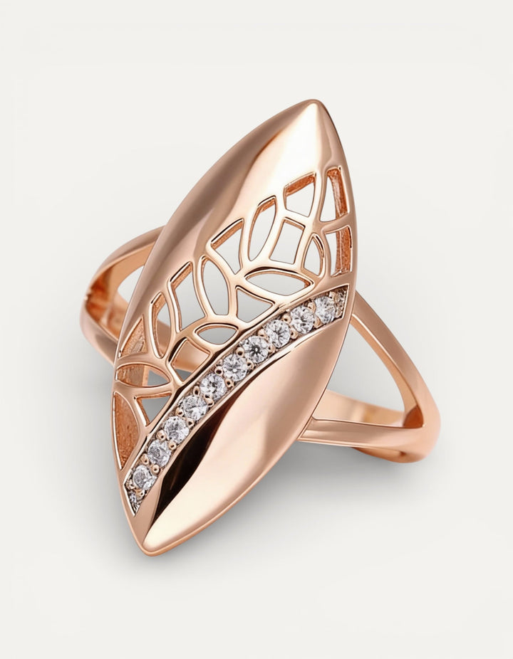 Elegant Gold Double Point Sparkling Ring