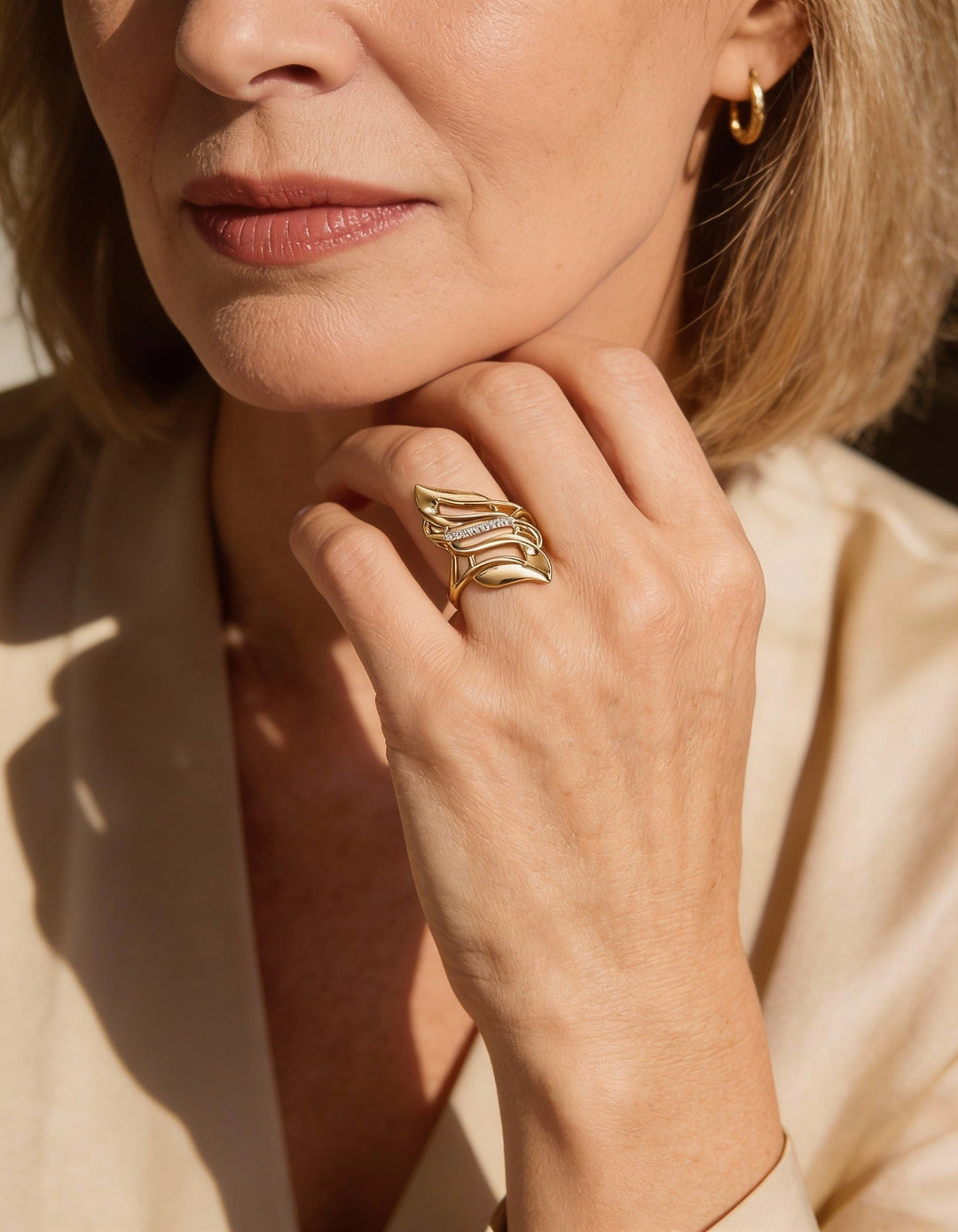 Vintage Gold Twisted Leaf Ring