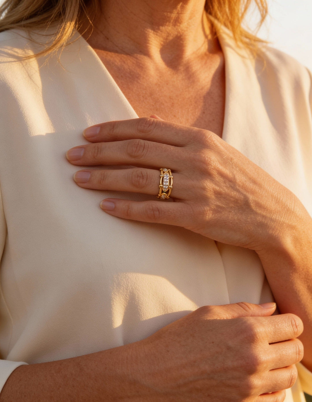 Hollow Horseshoe Chain Ring