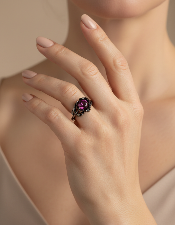 Vintage Red Stone Flower Ring