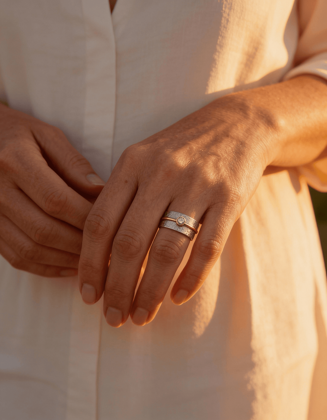 Vintage Silver Cubic Zirconia and Gold Thread Ring
