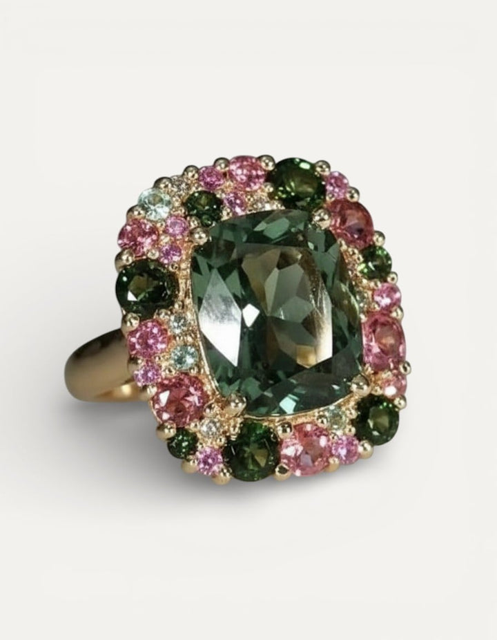 Vintage Green and Rose Gold Ring