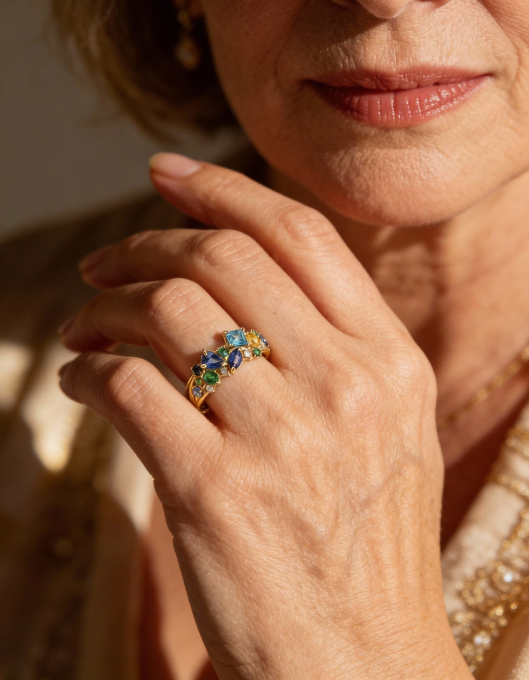 Vintage Gold Multicoloured Gemstone Ring