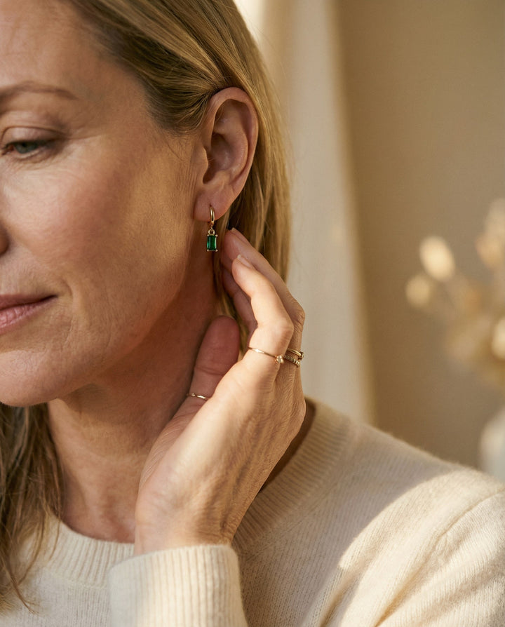 Luisa Elegant Emerald Earrings