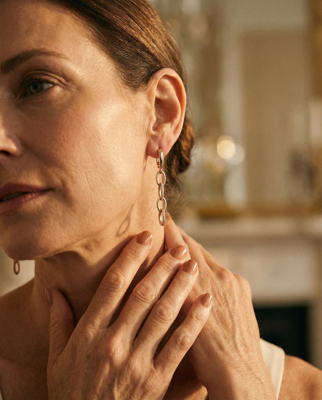 Elegant Gold Sparkling Chain Earrings