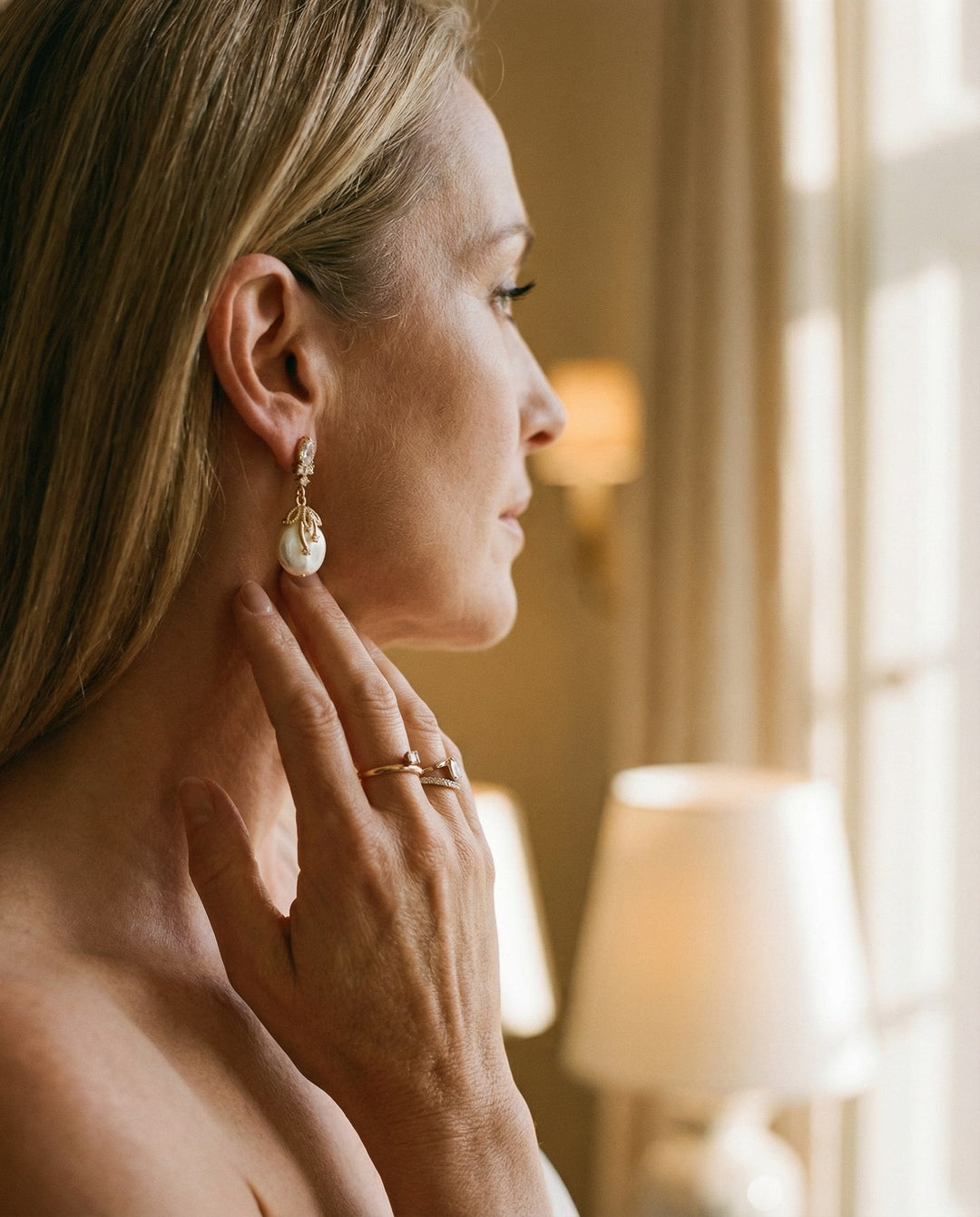 Luxurious Gold Pearl Earrings