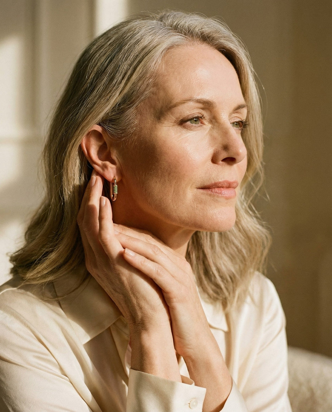 Elegant Small Green Zircon Earrings