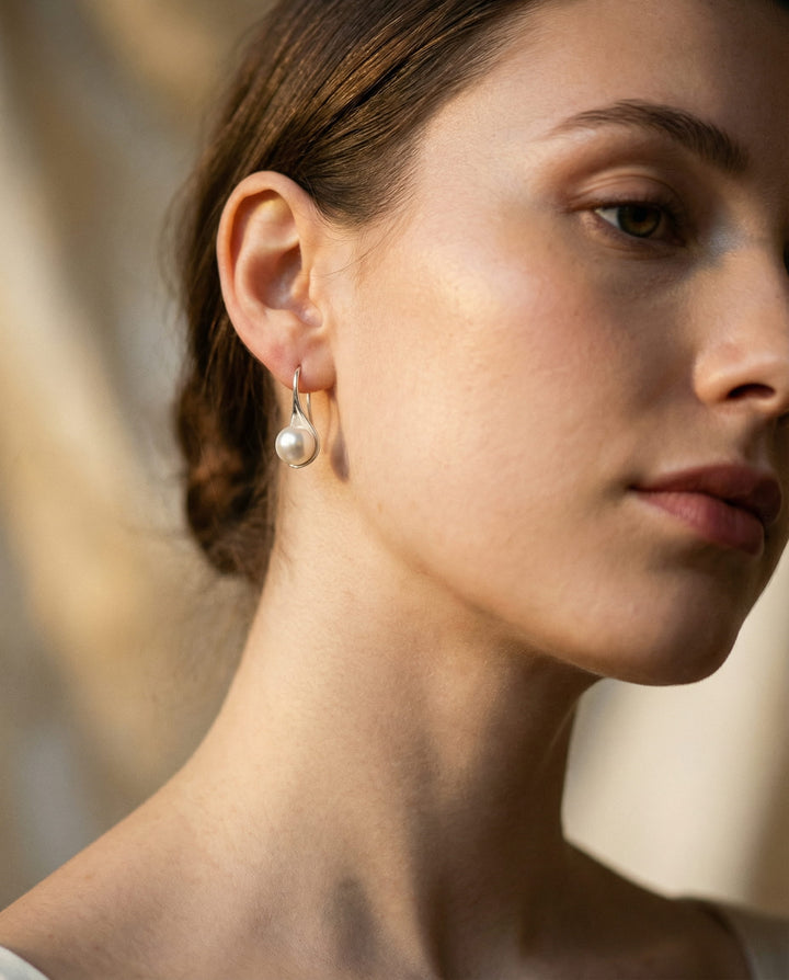 Elegant Teardrop Pearl Earrings