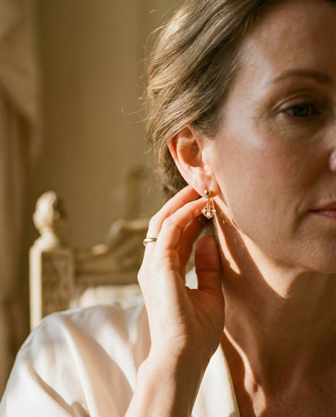 Vintage Black Flower Drop Earrings