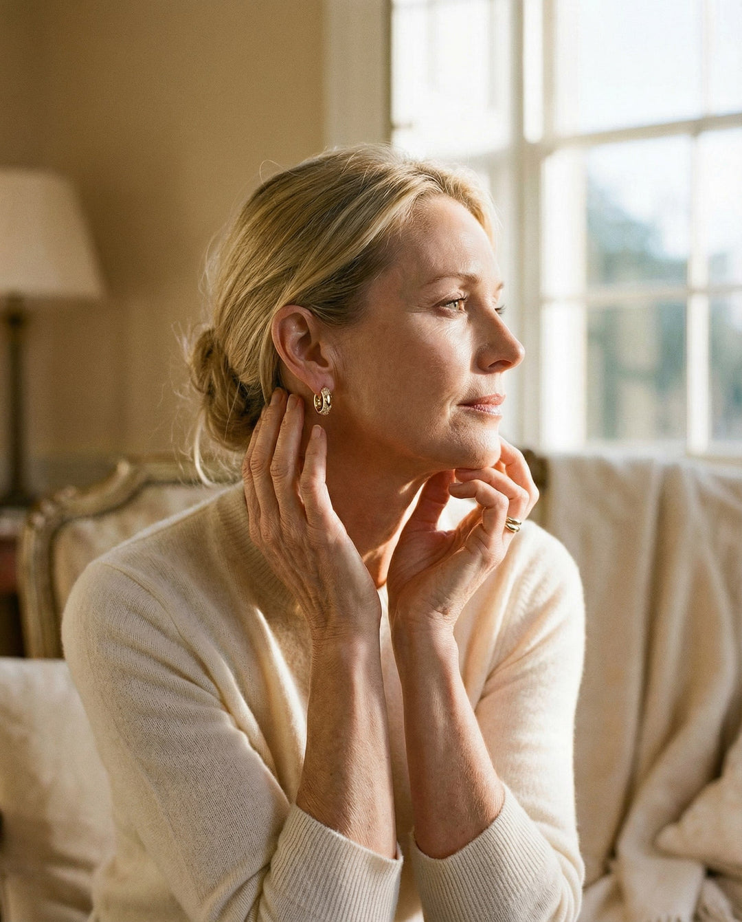 Hollow Sparkle Gold Hoop Earrings