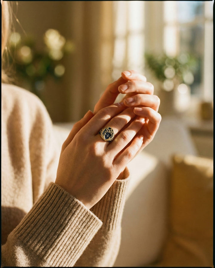 Vintage Gold Blue Flower Ring