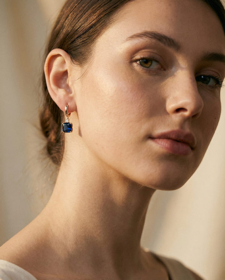 Elegant Dark Blue Cubic Crystal Earrings