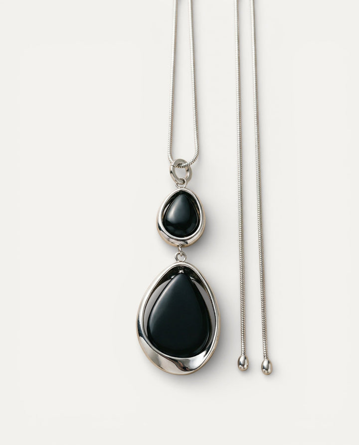 Elegant Vintage Black Stone Pendant Necklace