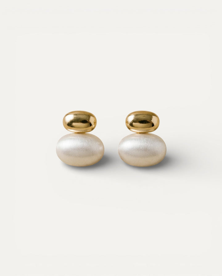Gold Oval Pearl Earrings