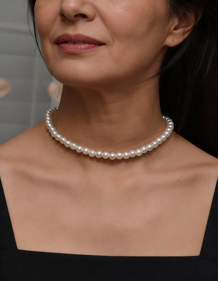 Classic Pearl Necklace