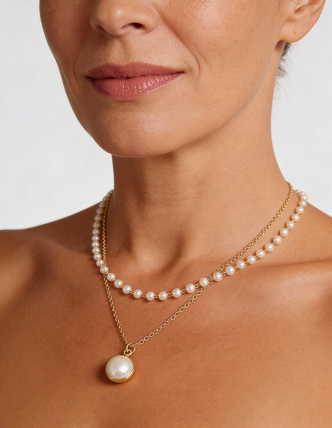 Elegant Pearl Necklace