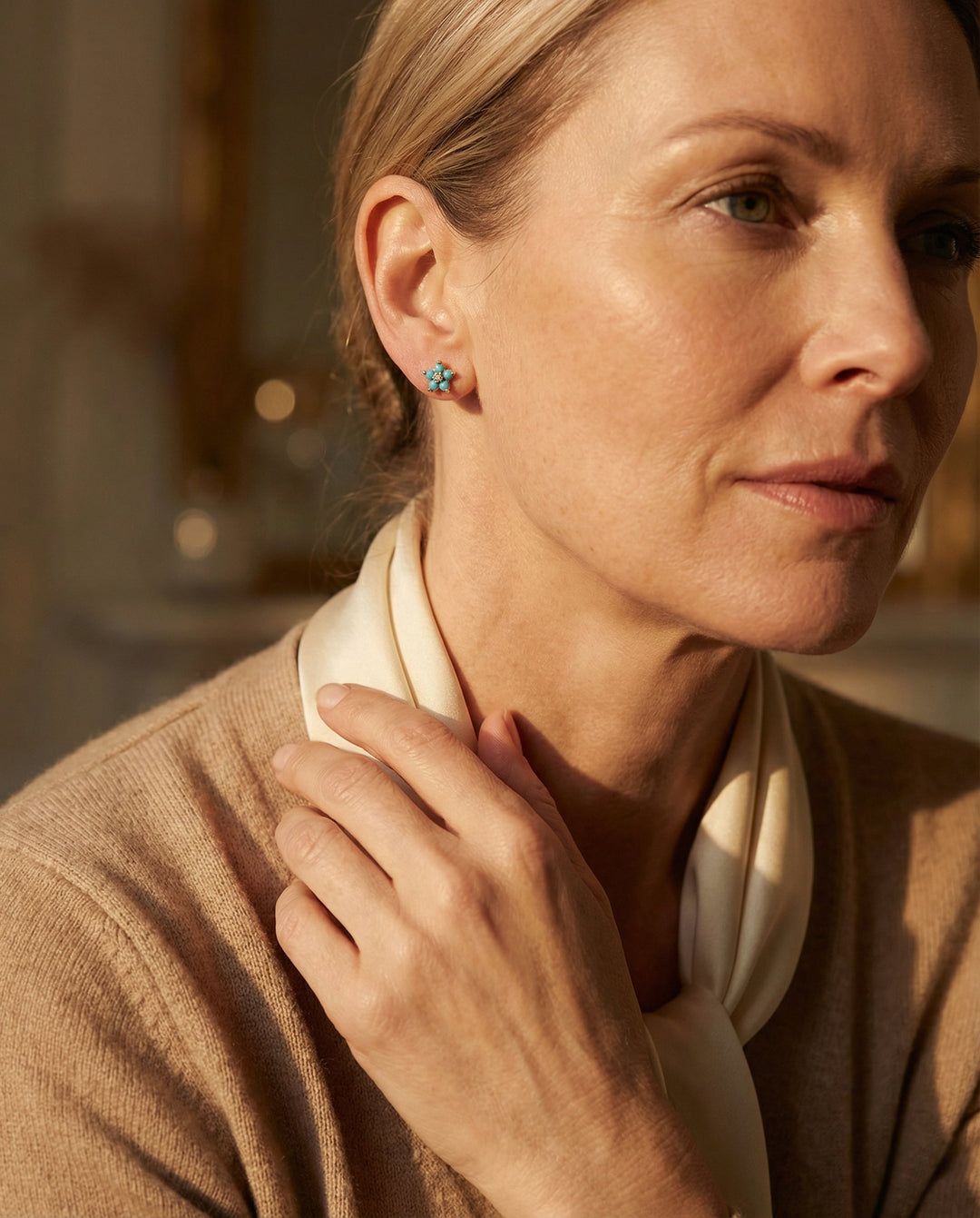 Stud Earrings with Delicate Flower