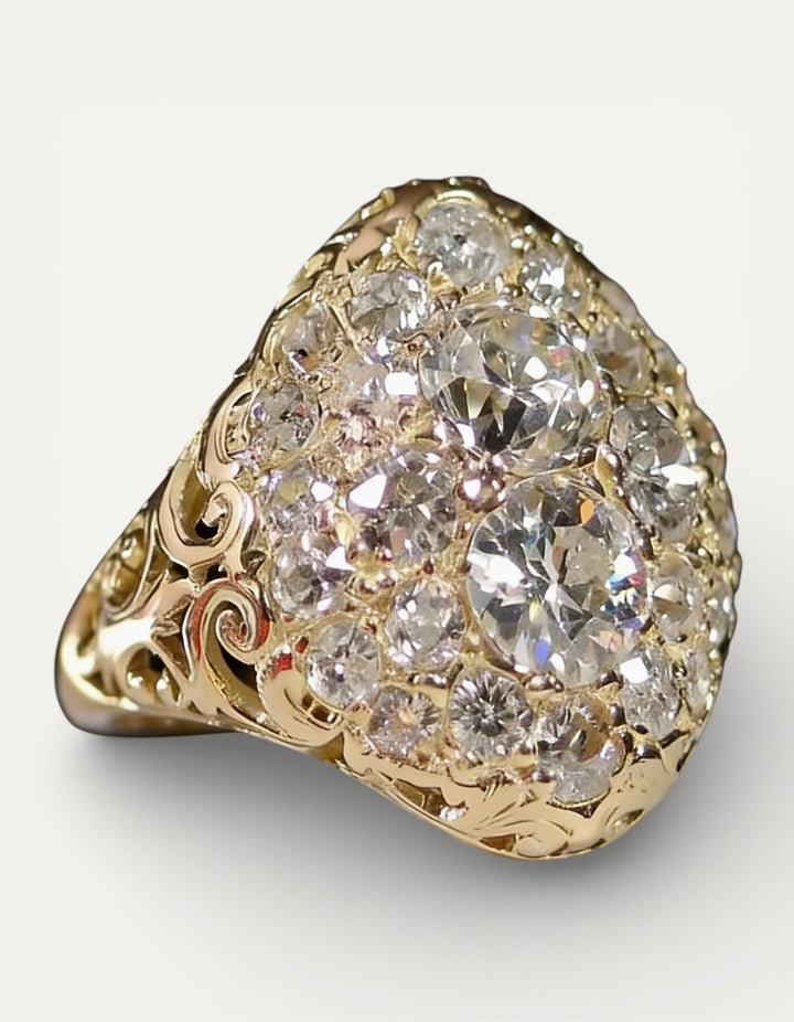 Vintage Round Gold Diamond Ring